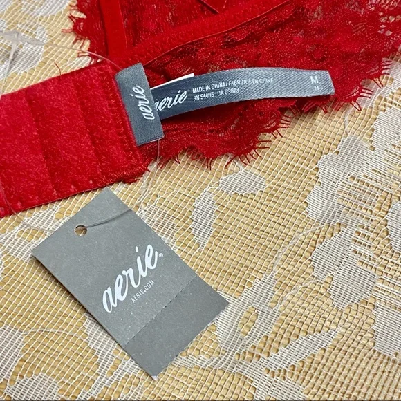 Aerie red lace bralette, size medium, new with tags - Picture 5 of 10